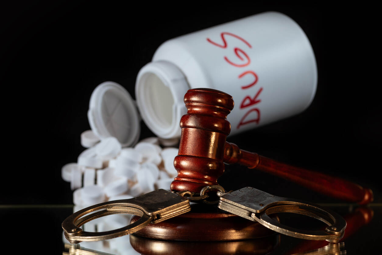 Why You Need a Lawyer for Drugs & Pharmaceuticals in Fort Pierce